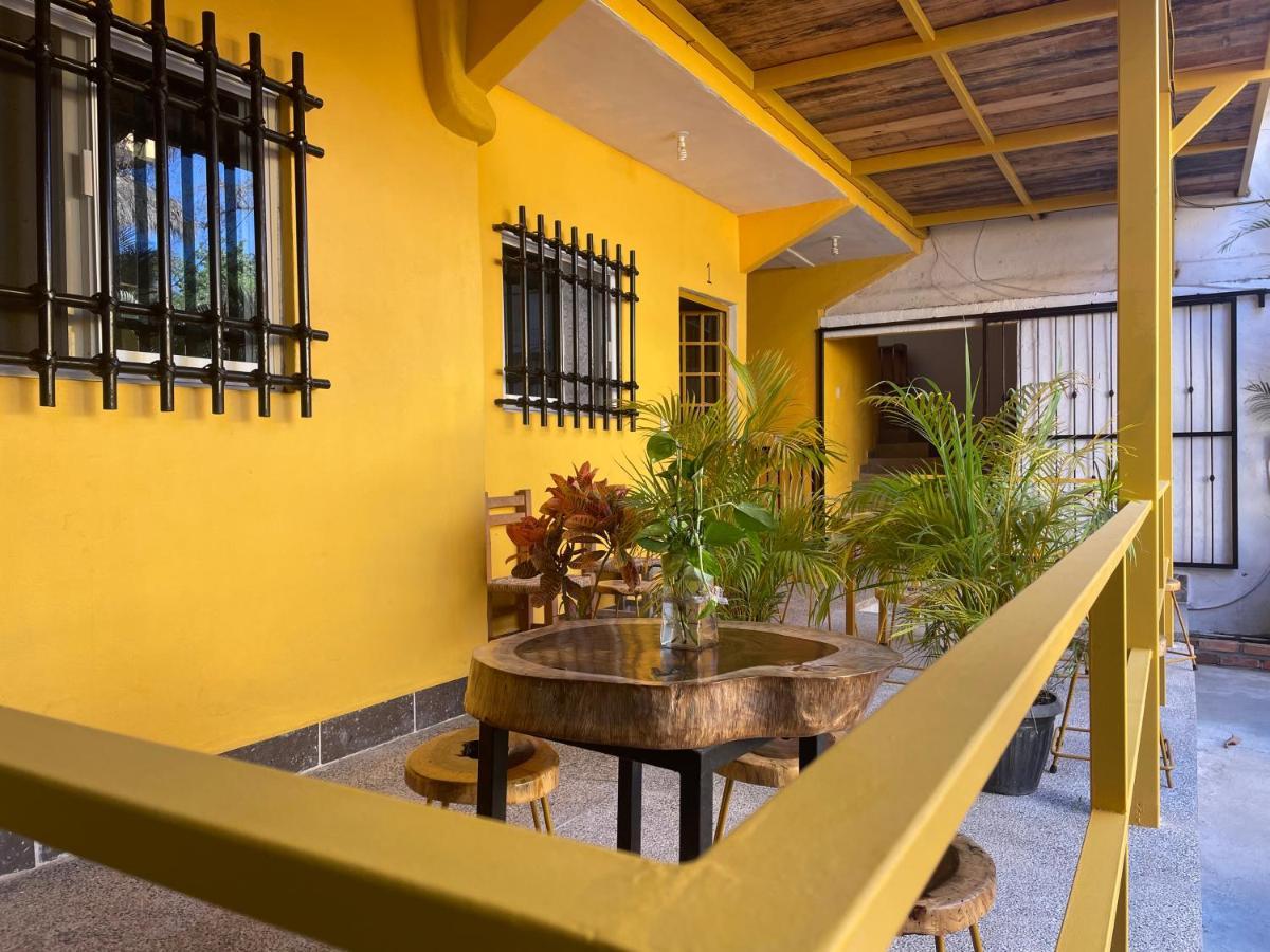 Amanecer Villa ซายูลิตา ภายนอก รูปภาพ